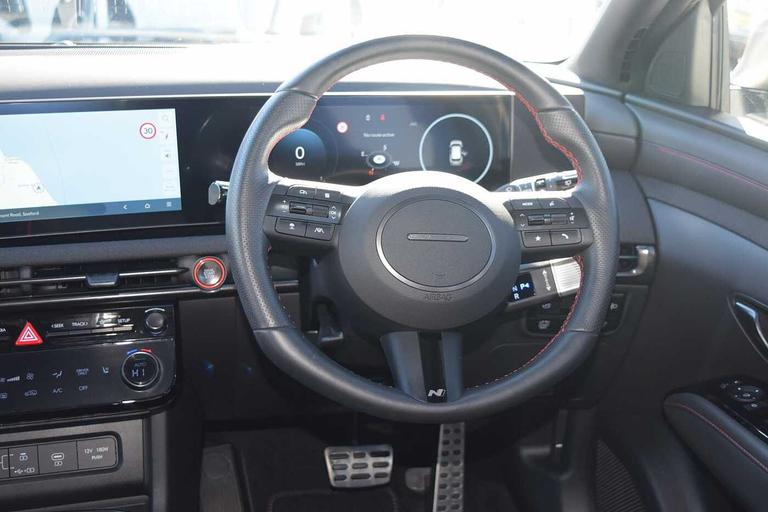 Used Hyundai TUCSON WJ25JXF 18