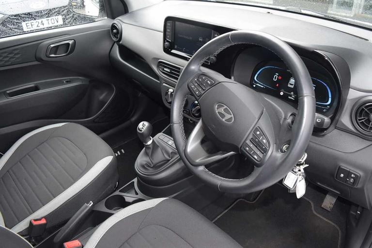 Used Hyundai i10 GY73UAF 17