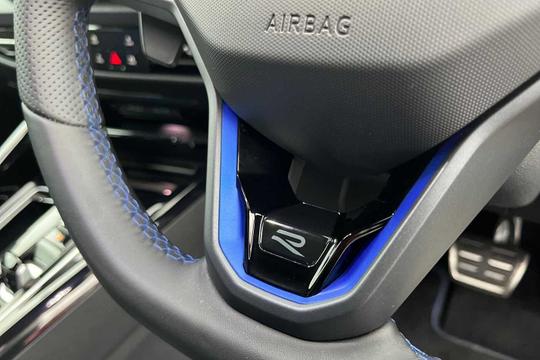 Volkswagen Golf Photo modix-800357194a51caa006c1835f9ce7a985390f8822.jpg