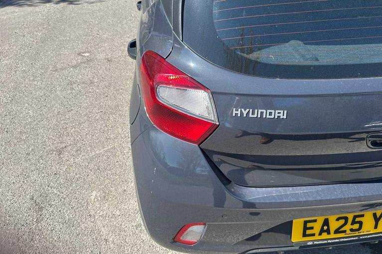 Used Hyundai i10 EA25YCP 18