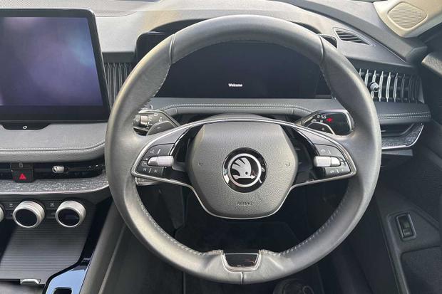 Used Skoda Superb CV74XUR 17