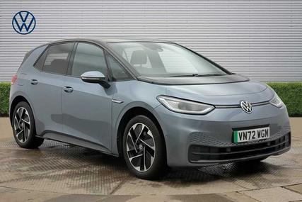 Used 2023 Volkswagen ID.3 150kW Family Pro Performance 58kWh 5dr Auto **EAST DERRY ALLOYS** at Martins Group