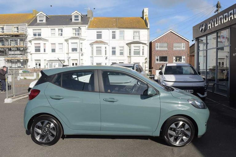 Used Hyundai i10 YB24AOL 7