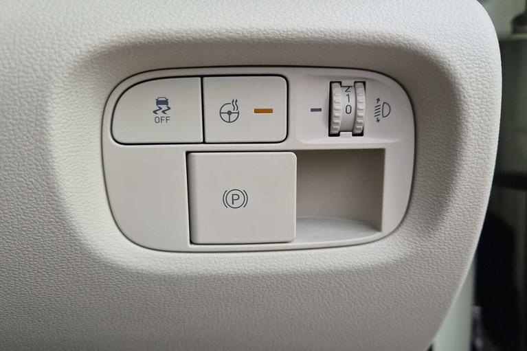 Used Hyundai Inster WP25OES 12