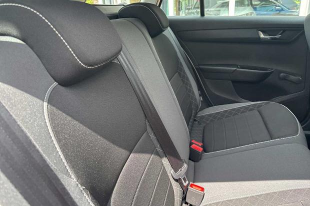 Used Skoda Fabia Estate CU69SXL 11