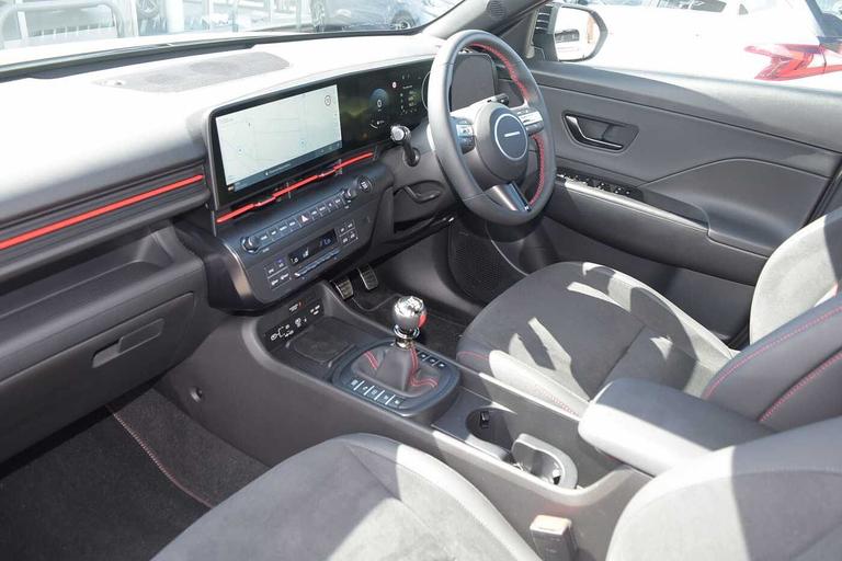 Used Hyundai KONA GV26XRS 13