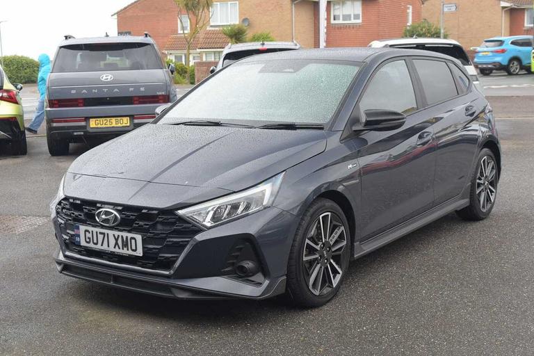 Used Hyundai i20 GU71XMO 3