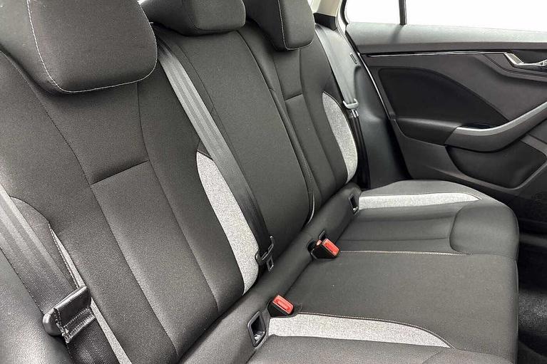 Used Skoda Kamiq GL25PFY 9