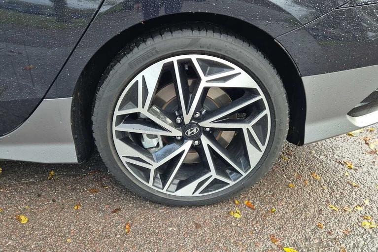 Used Hyundai IONIQ 6 WO25YSW 9