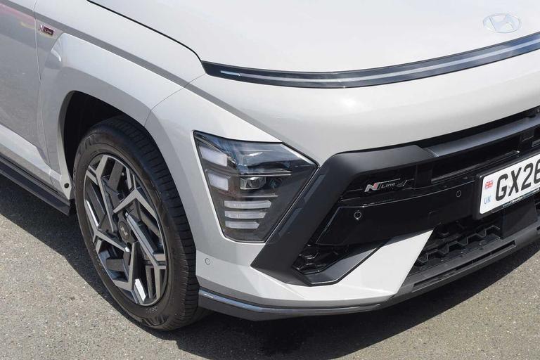 Used Hyundai KONA GX26YDJ 4