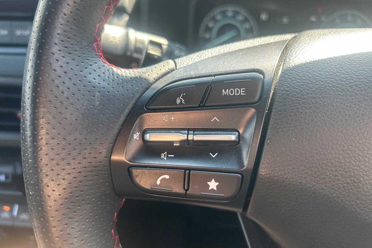 Used Hyundai KONA WN22ZYJ 12