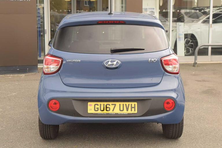 Used Hyundai i10 GU67UVH 8
