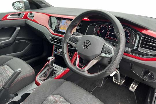 Volkswagen Polo Photo modix-875c9220a4a32f05e6c6d42afc8a73660ed72c5a.jpg