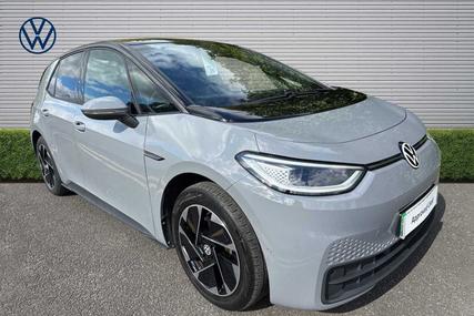 Used 2023 Volkswagen ID.3 150kW Family Pro Performance 58kWh 5dr Auto at Martins Group