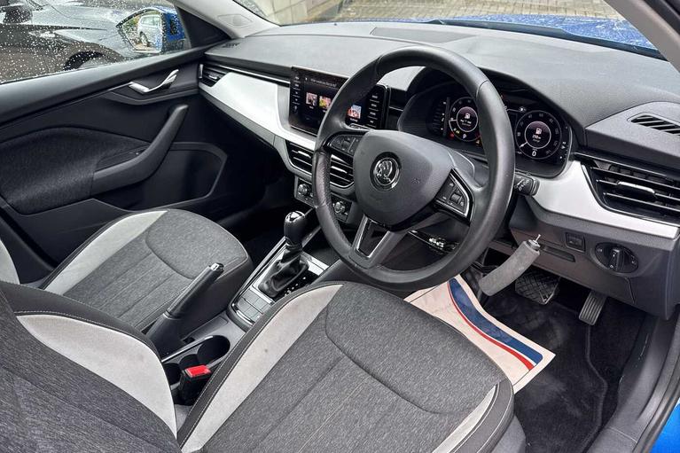 Used Skoda Kamiq VO20FEJ 6