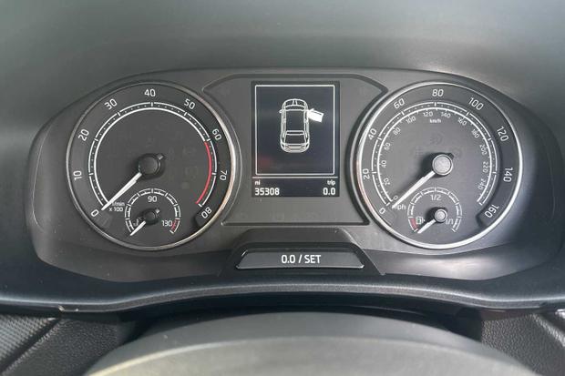 Used Skoda Fabia CU23VZE 18