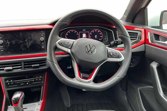Volkswagen Polo Photo modix-87fe768ce6da12c759209083ec8b024dadb3abad.jpg