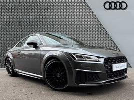 Used 2023 Audi TT Coup- Black Edition 40 TFSI  197 PS S tronic Daytona Grey Pearlescent