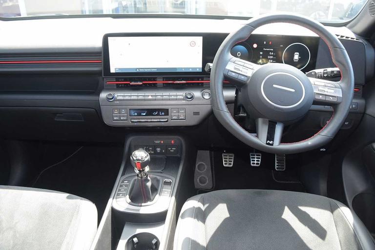 Used Hyundai KONA GX26YDJ 19