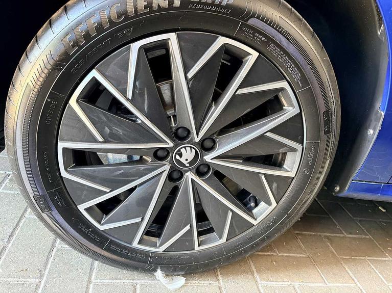 Used Skoda Kamiq WR26UBB 5