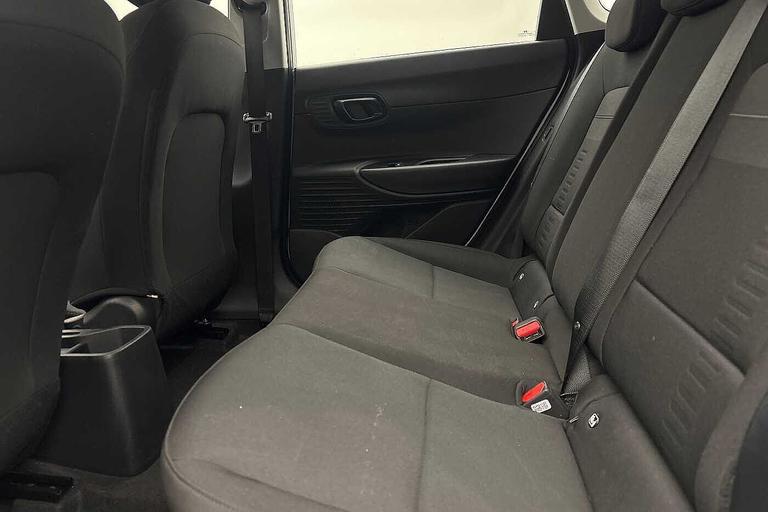 Used Hyundai BAYON ET24PMV 7
