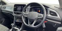 Volkswagen T-roc Photo 5