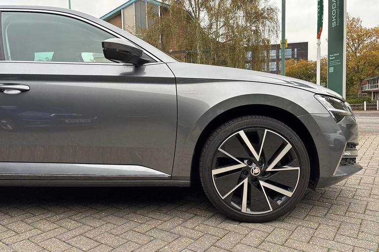 Used Skoda Superb DC73FPJ 13