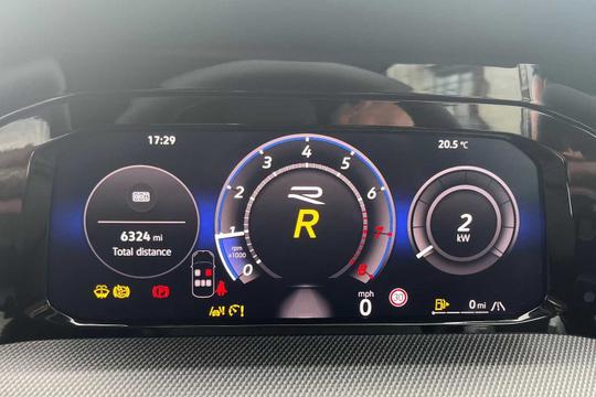 Volkswagen Golf Photo modix-8e422f6a047a123d5123c49d21f80d1d9d234aa5.jpg