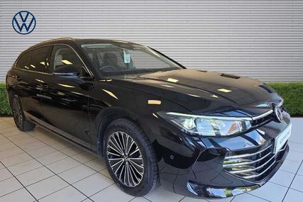 Used 2025 Volkswagen Passat 1.5 eTSI Elegance 5dr DSG at Martins Group