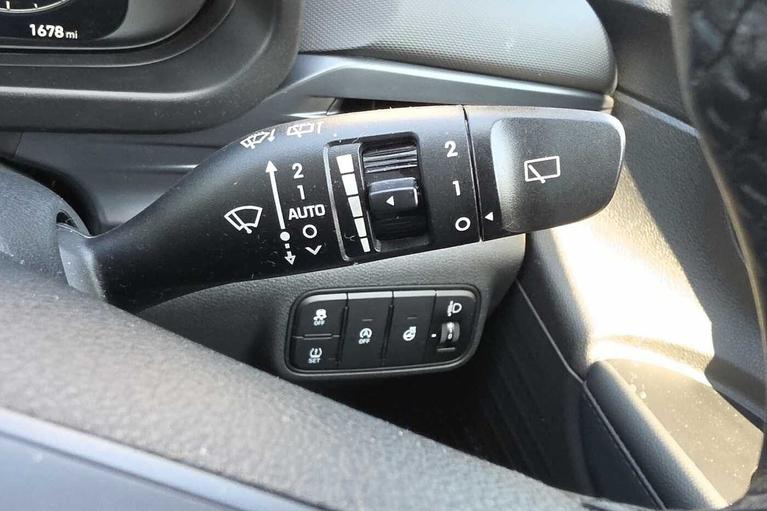Used Hyundai i20 LX23ZWC 18