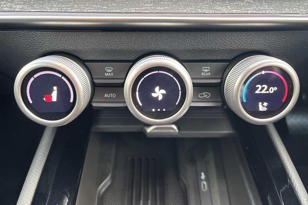 Used Skoda Superb CV74XUR 16