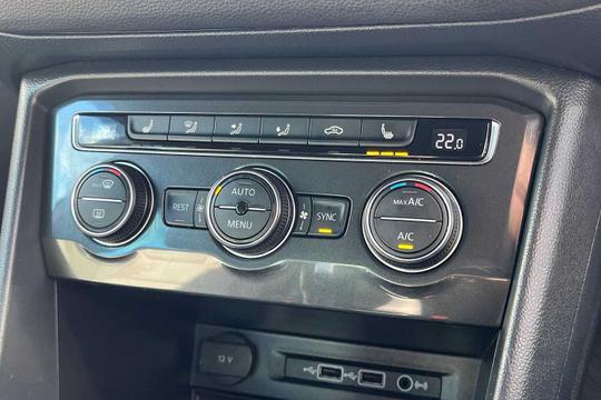 Volkswagen Tiguan Photo modix-8fa80cdf411a9f309cdbff31426930e65a31d26c.jpg