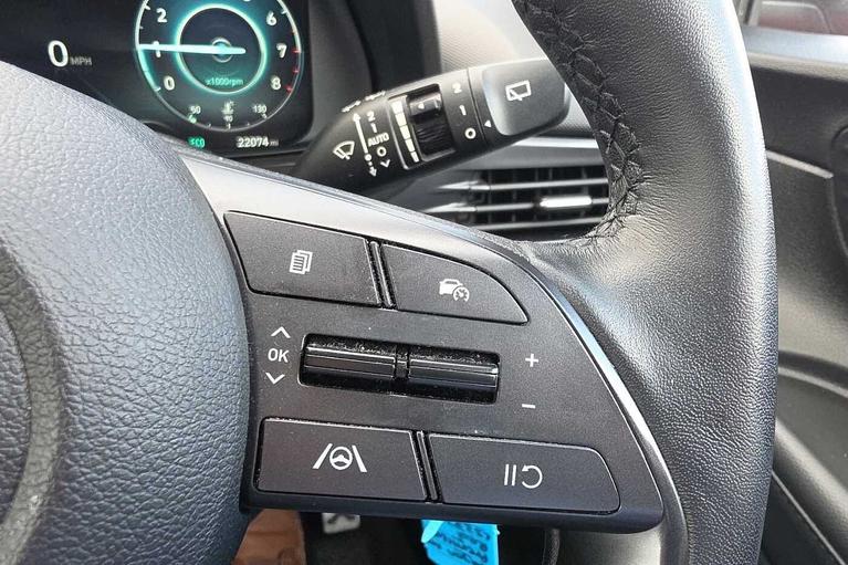 Used Hyundai BAYON LS22ZYV 19