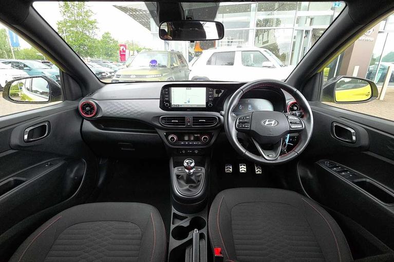 Used Hyundai i10 WM74CDV 4