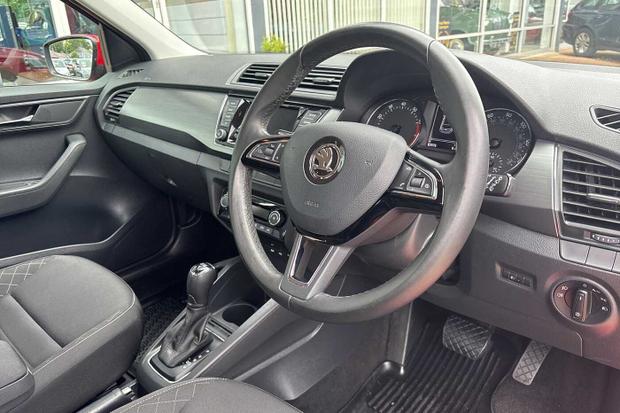 Used Skoda Fabia CV67KKN 6
