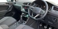 Volkswagen Tiguan Photo 5