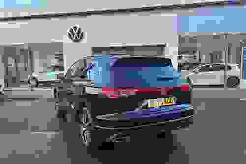 Volkswagen Touareg Estate Photo modix-9240510d20f0bd1f686463f486c60a35c1f97693.jpg