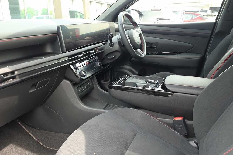 Used Hyundai TUCSON WM75UKH 2