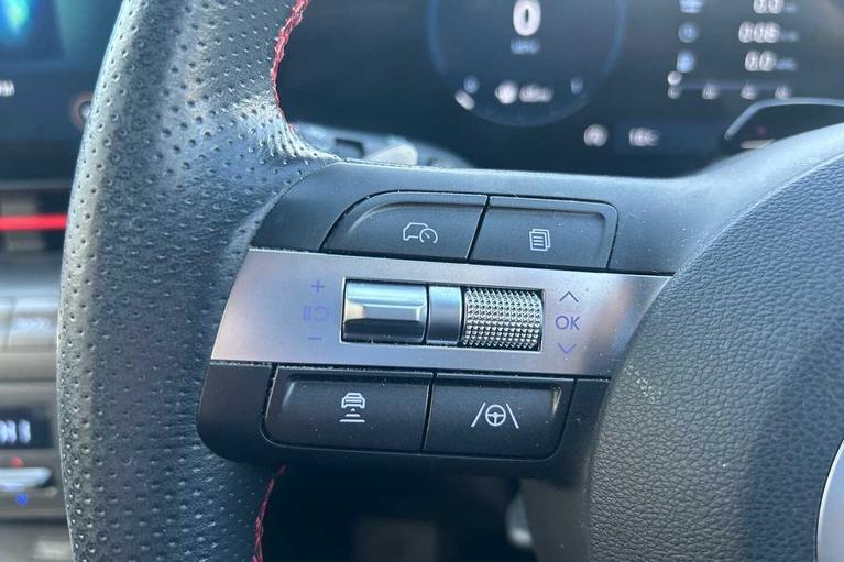 Used Hyundai KONA WP73KZZ 11