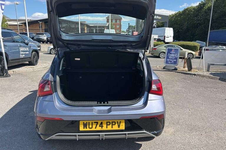 Used Hyundai i20 WU74PPV 11