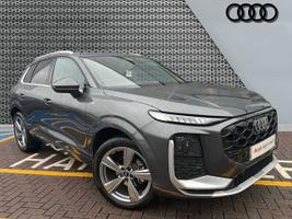 Used 2026 Audi Q3 SUV S line TFSI  150 PS S tronic Daytona grey, pearl effect