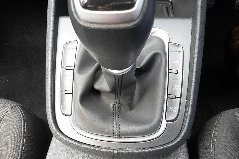 Used Hyundai KONA CU22XZF 15