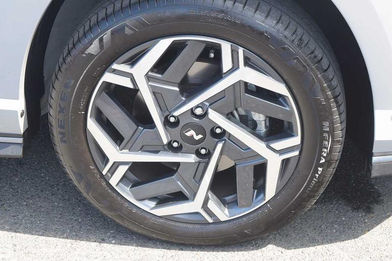 Used Hyundai KONA GX26YDJ 5