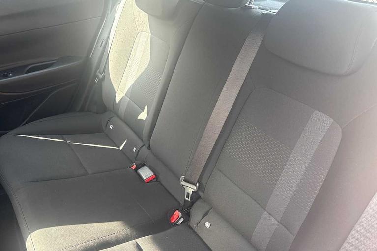 Used Hyundai i20 WV25CJZ 8