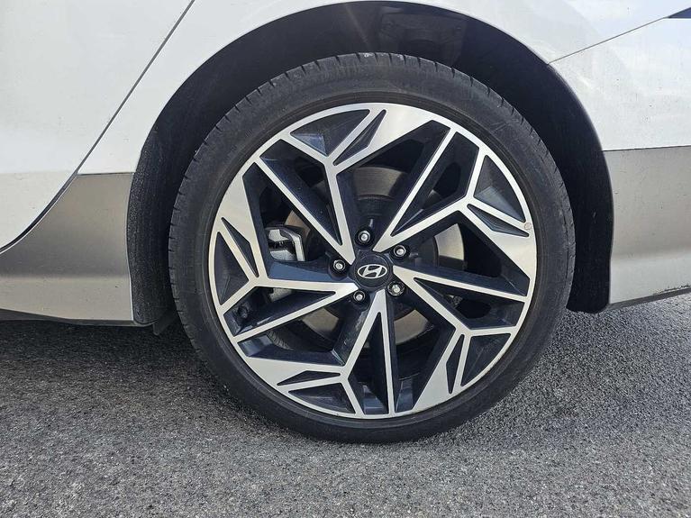 Used Hyundai IONIQ 6 WM75USS 12
