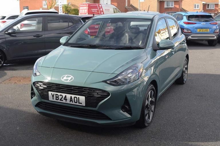 Used Hyundai i10 YB24AOL 3