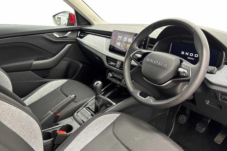 Used Skoda Kamiq KT25YKM 6