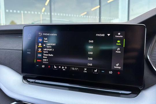 Skoda Octavia Photo modix-990b2a55b27499e15844ce50a8894cce44ac3f81.jpg