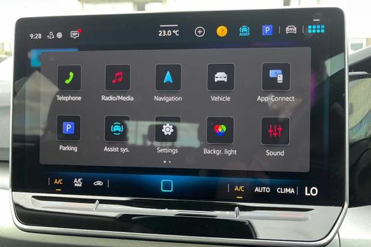 Volkswagen Golf Photo modix-990d94cd7f49be1a29b38aa44455b3bafe7a9a9b.jpg