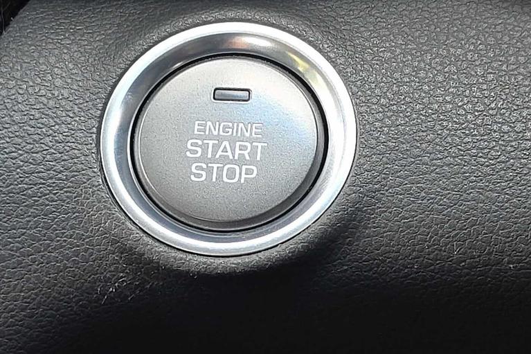 Used Hyundai IONIQ WU20MZZ 17